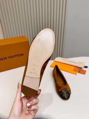 wholesale quality louis vuitton women shoes model no. 561